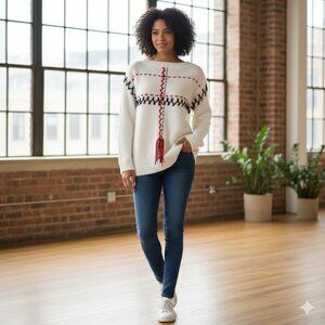 VENUS White Sweater with Red and Black Details Size M